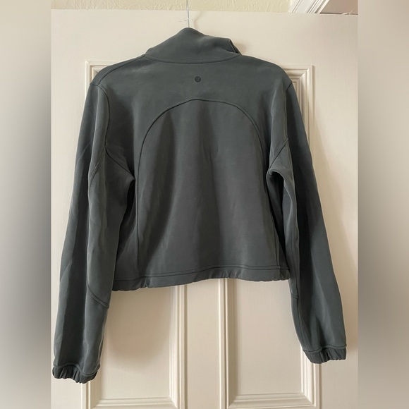 Lululemon Softstreme Half Zip in Rainforest Green size 4 - Picture 4 of 5